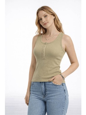 Fashion Friends Önü Çıtçıtlı Haki Kadın Kolsuz T-Shirt 26Y0059K1