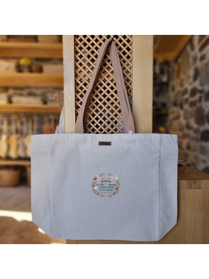 Bumudur Aksesuar Dünyanın En Tatlı Annelerine Özel Tote Çanta Happy Mother's Day Baskılıı Naturel Kanvas Bez Açık Kahve Sap Beyaz Cırt Cırtlı Suluk Tutuculu - Küçük