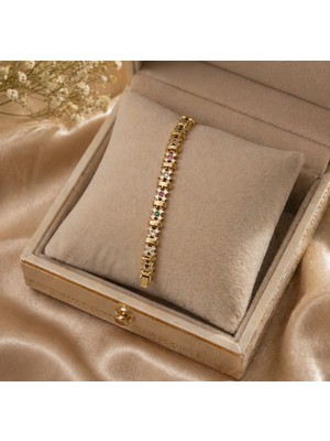 Gmn Collection Premium Seri Xuping Altın Kaplama Renkli Taş Işlemeli Çiçek Bileklik