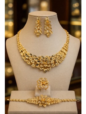 Constanza Exclusive Golden Bloom Altın Kaplama Özel Tasarum 4'lü Takı Seti Düğün ve Hediyelik