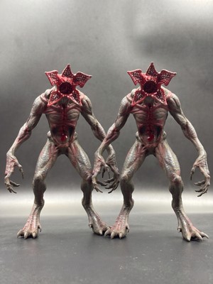 Stranger Things Demogorgon Figür Seti - 2 Adet