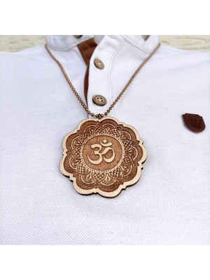 Tamgacrafts Aum Om Hinduizm Sembolü Hat Desenli Ahşap Kolye Yoga Ucu Rölyef El Yapımı Ahşap 6 cm