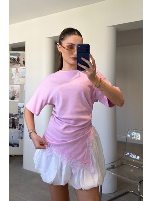Magarde Özel Seri Asimetrik Dantelli Bluz- Pembe