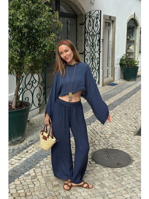 İkikız  Keten Navy Crop Bluz