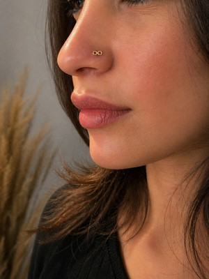 Sarezza Gold Altın Sonsuzluk Figür Hızma Burun Piercing (14 Ayar)
