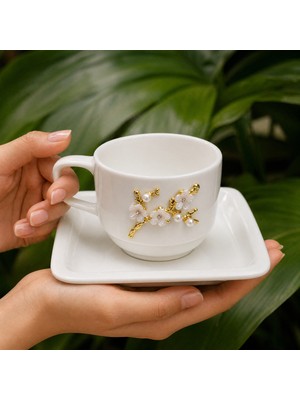 Elta Collection 6 Kişilik Kelebek-Papatya Figürlü Porselen Kahve - Çay Fincanı Seti Gold Detaylı Lüks Sunumluk