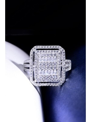 Innuendo Jewelry 925 Ayar Gümüş Çok Taşlı Kare Form Kadın Yüzük