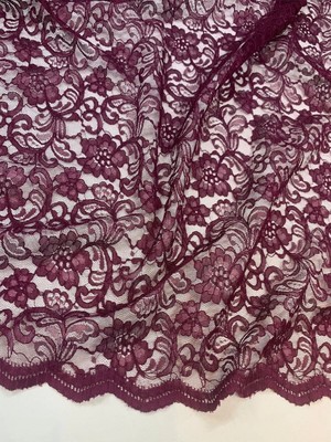 Yiğit Kumaş Mürdüm Kordone Dantel Kumaş – Çiçek Desenli