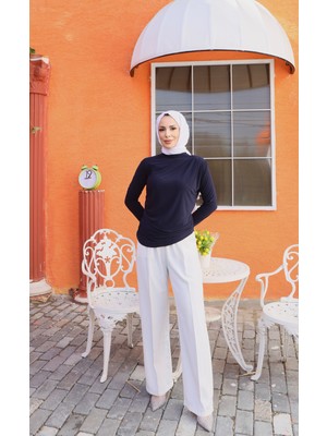 Omuz ve Bel Büzgü Detaylı Sandy Bluz