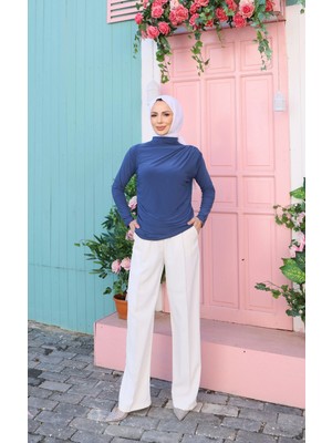 Omuz ve Bel Büzgü Detaylı Sandy Bluz