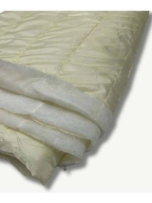 Yiğit Kumaş Krem Kapitone Kumaş, Parça 220X150 cm - Tek Taraflı