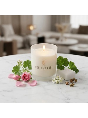 Feu du Ciel Premium Waterfall Beyaz Sabun Kokulu Mum 150 gr