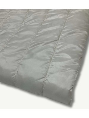 Yiğit Kumaş Krem Kapitone Kumaş, Parça 250X140 cm (Leke Var)