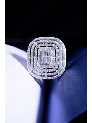 İnnuendo Jewelry 925 Ayar Gümüş Baget Taşlı Geniş Form Çok Taşlı Kadın Yüzük