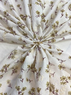 Yiğit Kumaş Nakış Işlemeli Hardal Küçük Çiçek Desenli Pamuk Kumaş