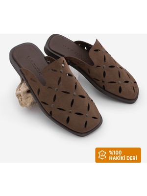 Marjin Kadın Hakiki Deri Önü Kapalı Zımbalı Küt Burun Sabo Günlük Terlik Tavire Kahve Süet