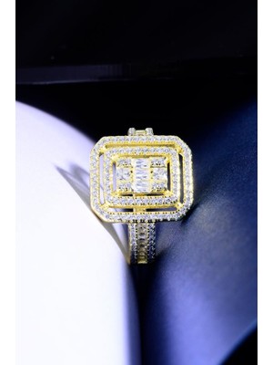 Innuendo Jewelry 925 Ayar Gümüş Altın Kaplama Dikdörtgen Form Işıltılı Kadın Yüzük