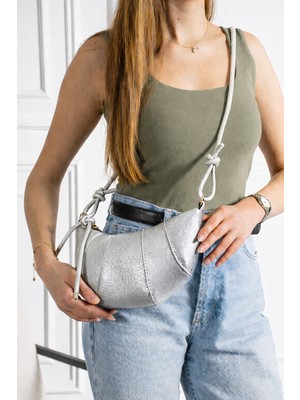 Valu Accessorize Kadın Düğüm Detaylı Kruvasan Model Omuz ve El Çantası Mois