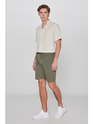 Lee Yumuşak Dokulu Relaxed Fit Rahat Kesim Cepli Şort