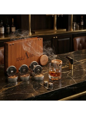 Gigante Kokteyl & Viski Tütsüleme Seti – 4 Farklı Aromalandırma Talaşı , Jet Çakmak, Çelik Buz, Ahşap Kutu