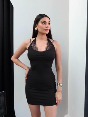 Esra Helvacı Dantel Boyun Bağlamalı Mini Elbise