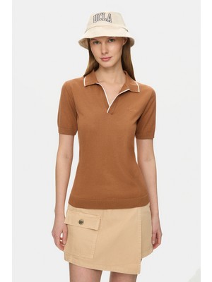 Ucla Sasha Kahve Polo Yaka Triko Nakışlı %100 Pamuk Standard Fit Kadın Tshirt