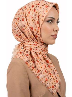 Hadiora Kadın Somon Turuncu Çiçek Desenli Flamlı Eşarp