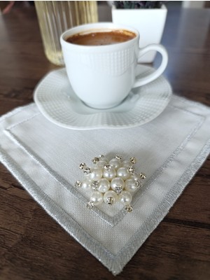 Lena Maison Inci Broşlu Nakışlı Kokteyl & Kahve Sunum Peçetesi 6ADET