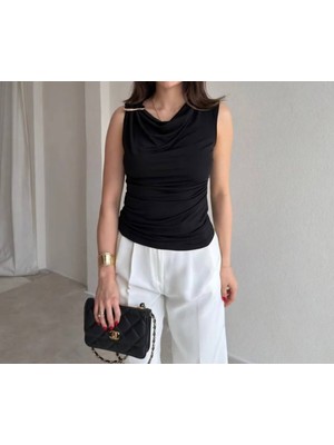Benevento Clothing Drapeli Aksesuar Detaylı Bluz