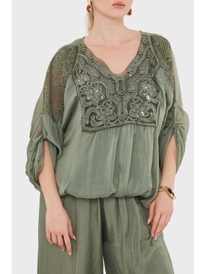 Viadante Via Dante Oversize Ipekli V Yaka Dantel Detaylı Bluz Bayan Bluz 6901023