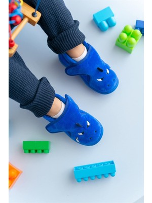 First Step Shark Mavi Cırt Cırtlı Panduf Erkek Çocuk İçin Yumuşak ve Nefes Alan Materyal