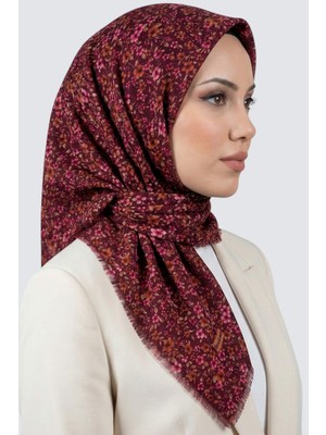 Hadiora Kadın Bordo Pembe Çiçek Desenli Flamlı Eşarp