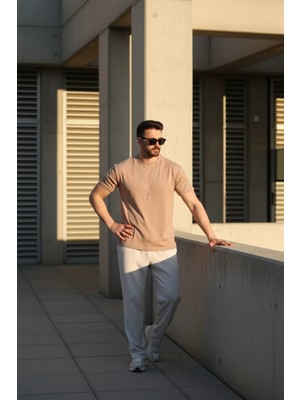 EYDAMOON Erkek Bej Regular Modal Kumaş Solmayan Renk Ipeksi Doku Ütü Gerektirmeyen T-Shirt