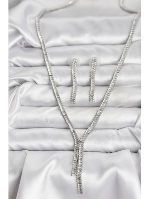 Uravas Store Mey Ithalat® Gümüş Renk Baget Zirkon Taşlı Kadın Kolye Küpe Set