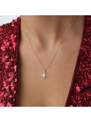 Cherry By Özkonak Yıldız Figürlü Beyaz Taşlı Altın Kolye