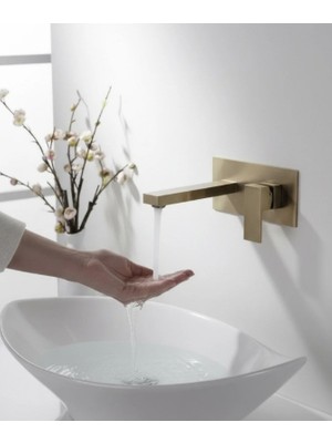 İsaoğlu Yapı Mat Gold Ankastre Lavabo Bataryası Mat Altın Kare Modern Duvardan Ankastre Lavabo Armatür