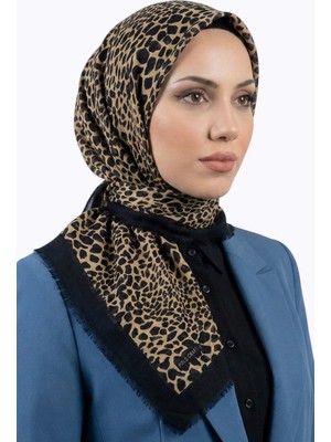 Hadiora Kadın Siyah Leopar Desenli Pamuklu Flamlı Eşarp