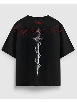 Only Fear Of God Yazılı Kılıç Baskılı Oversize Siyah Tişört – %100 Pamuk Unisex Streetwear