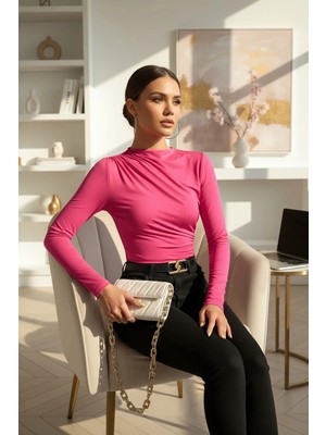 Luord - Store Kadın Fuşya Belden ve Boyundan Büzgü Detaylı Uzun Kollu Bluz