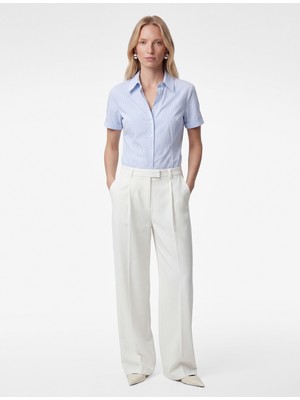 Koton Slim Fit Klasik Yaka Kısa Kollu Çizgili Poplin Gömlek