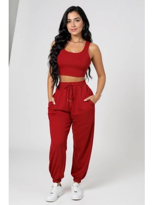 Luord - Store Kadın Kırmızı Kaşkorse Cepli Jogger Eşofman Altı ve Crop Top Bluz – Şık, Rahat ve Kolay Kombinlenebilir