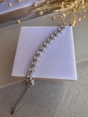 Xuping Silver Sıralı Baget Taşlı Şık Kararmaz Bileklik 17+2 cm