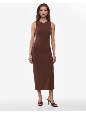 Koton Viskon Karışımlı Slim Fit Yırtmaçlı Kolsuz Bisiklet Yaka Bodycon Kalem Uzun Elbise
