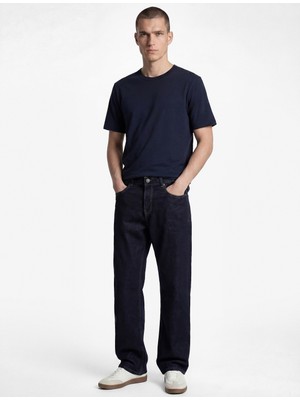 Koton Kısa Kollu Pamuklu Bisiklet Yaka Basic Slim Fit Tişört