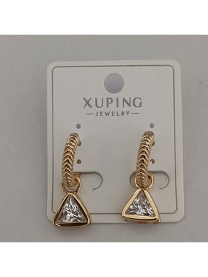 Xuping Kaliteli Paslanmaz Çelik Antialerjik Taşlı Üçgen Model Küpe