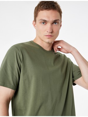 Koton Regular Fit Kısa Kollu Pamuklu Bisiklet Yaka Basic Spor Tişört