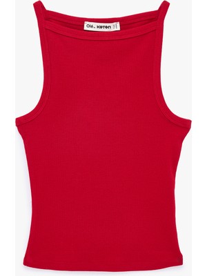 Koton Slim Fit Pamuklu Kolsuz Kayık Yaka Bluz
