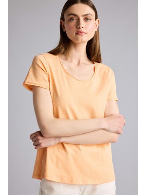 DeFacto Regular Fit Bisiklet Yaka Basic Düz Kısa Kollu Tişört K1508AZ26SM