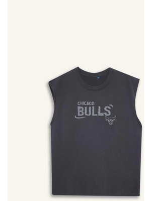 DeFacto %100 Pamuk NBA Chicago Bulls Oversize Baskılı Bisiklet Yaka Atlet G0911AX26SM
