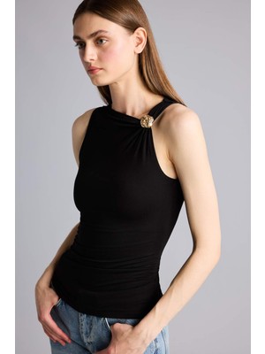 DeFacto Slim Fit Kayık Yaka Kolsuz Tişört H6158AX26SM